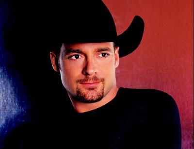 1001_chris_cagle1.jpg
